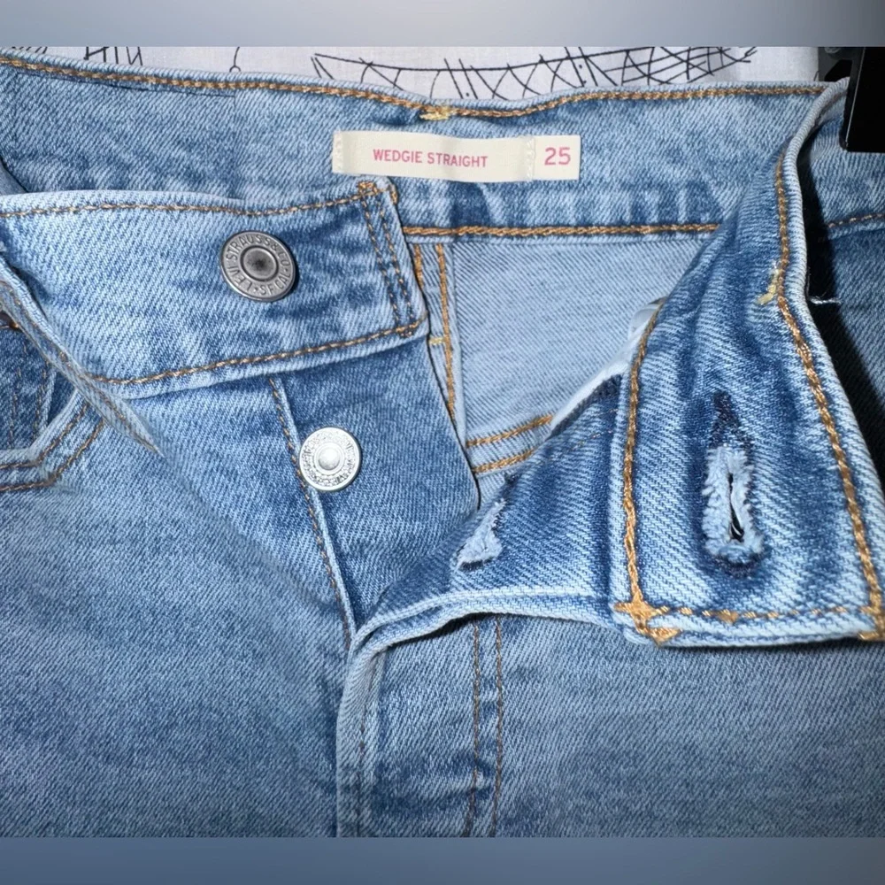 Levi’s Wedgie Straight Size 25 - Picture 5 of 6